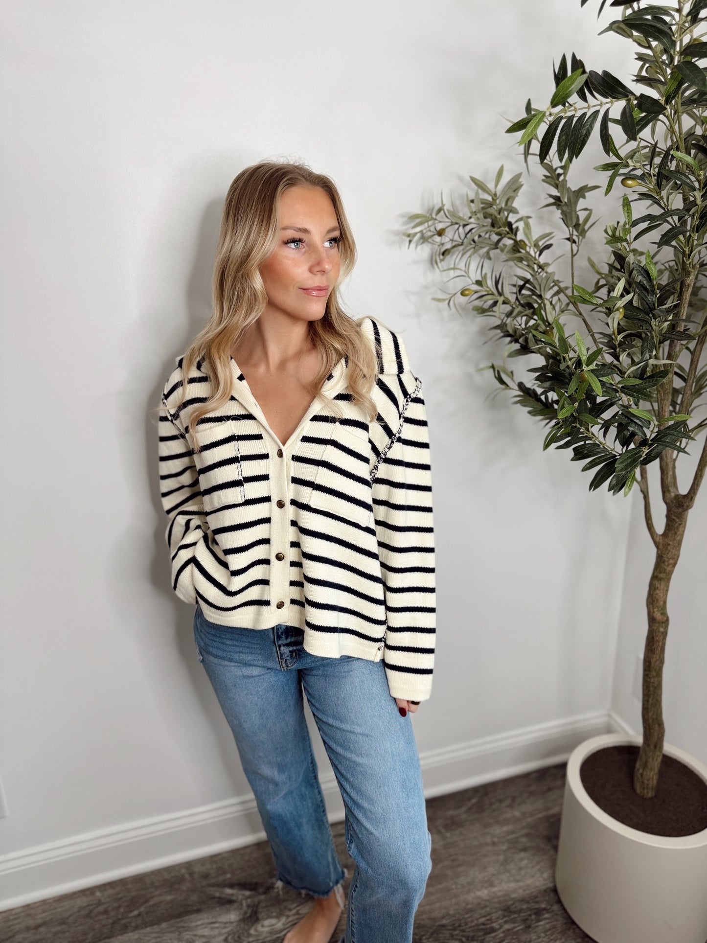NAVY STRIPED KNIT BUTTON UP CARDIGAN
