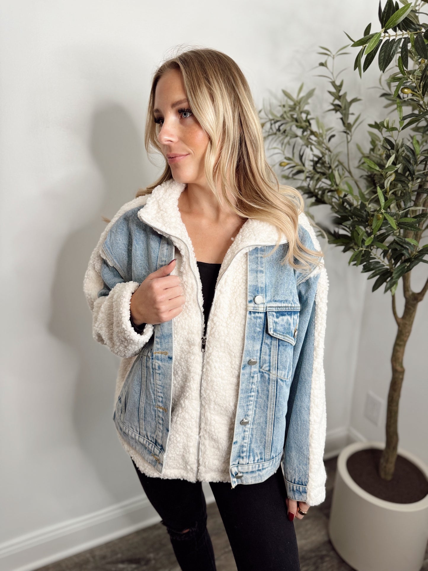 FRONT DENIM SHERPA ZIP UP JACKET