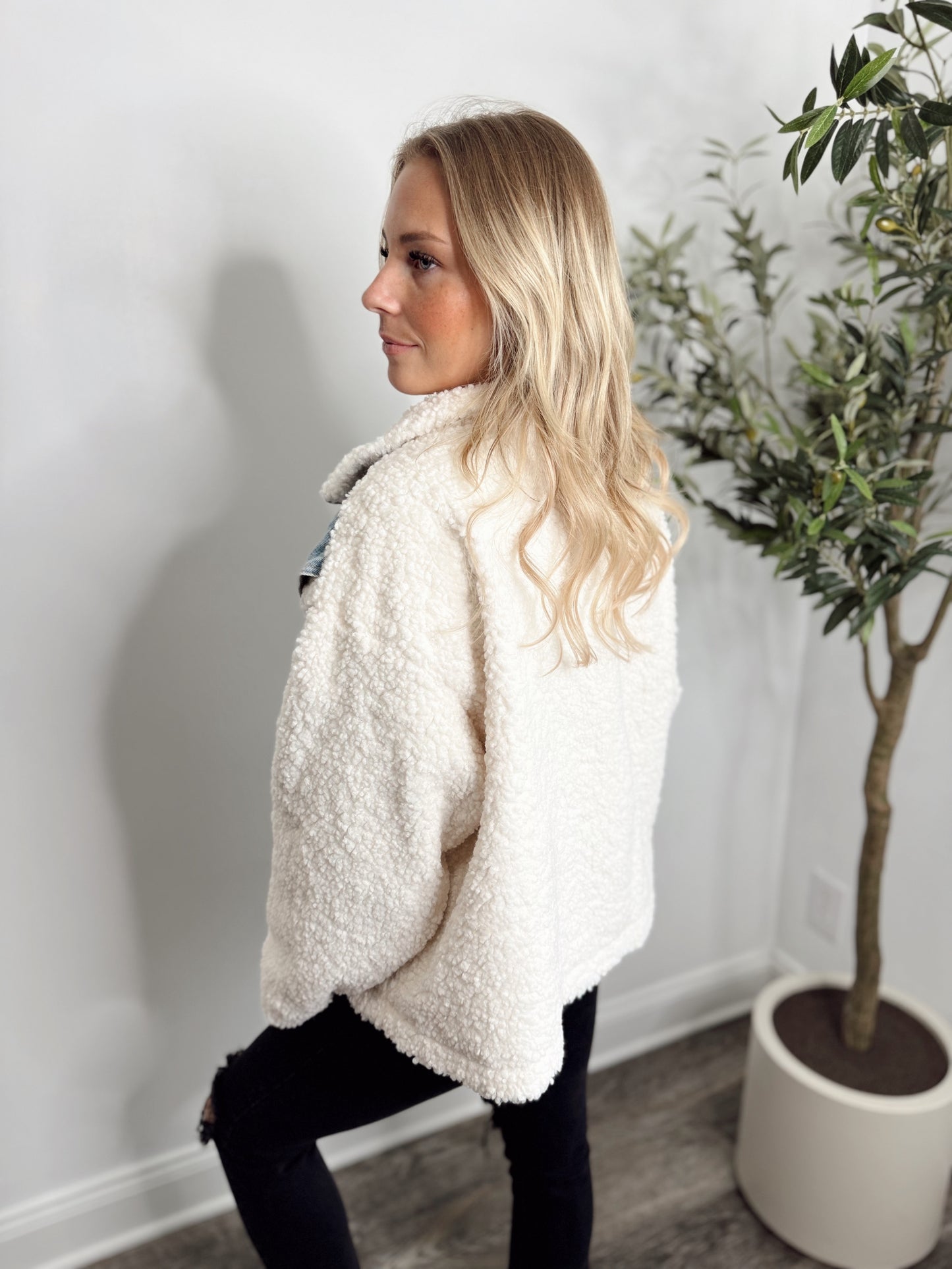 FRONT DENIM SHERPA ZIP UP JACKET