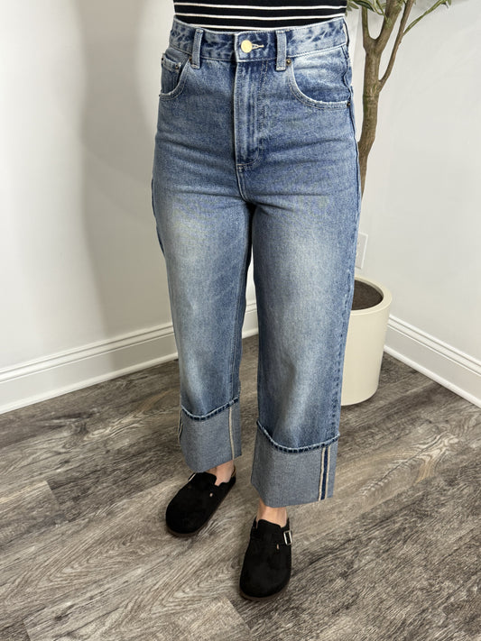 MEDIUM WASH WIDE LEG CUFFED DENIM
