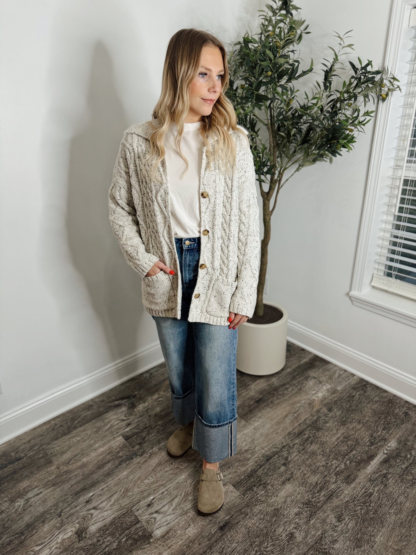 FRONT POCKET BUTTON DOWN CARDIGAN