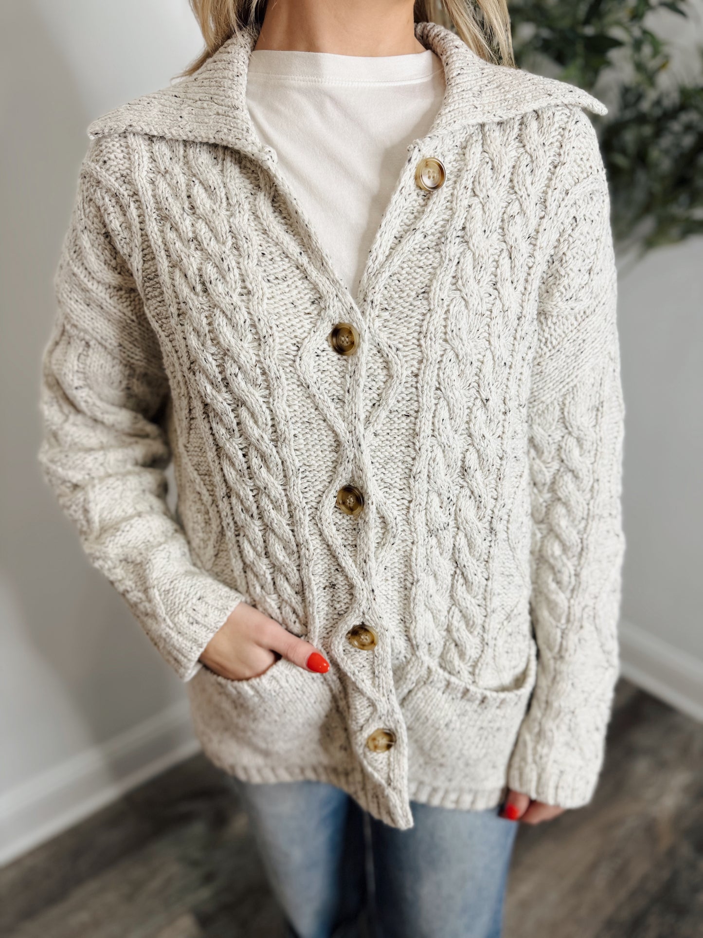 FRONT POCKET BUTTON DOWN CARDIGAN