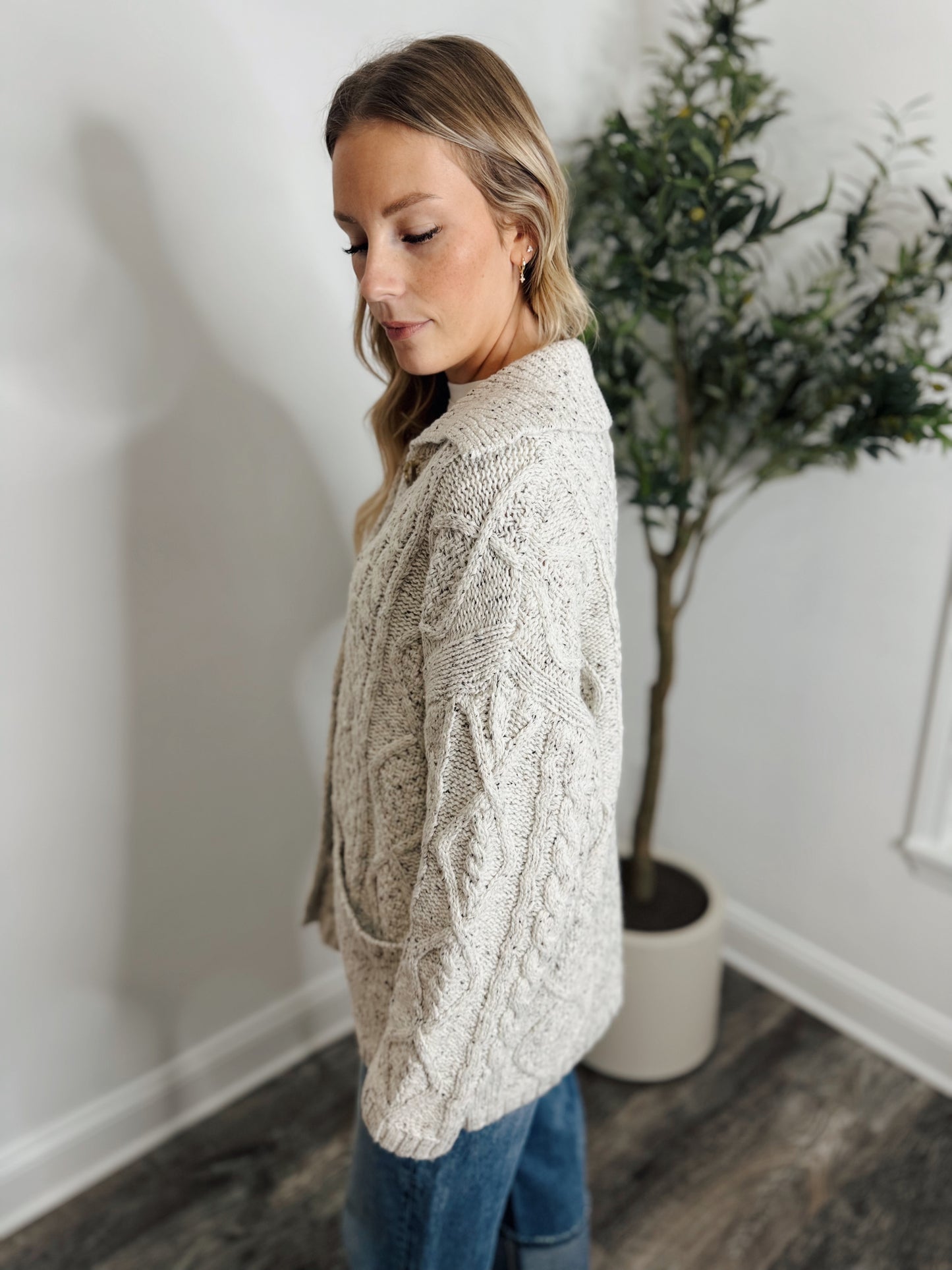 FRONT POCKET BUTTON DOWN CARDIGAN